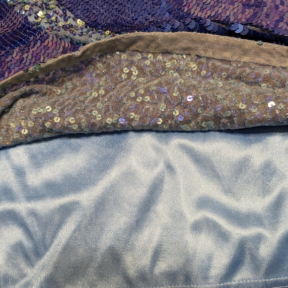 Camille La Vie, Beautiful Blue/Royal  sequin party dress - Picture 11 of 11